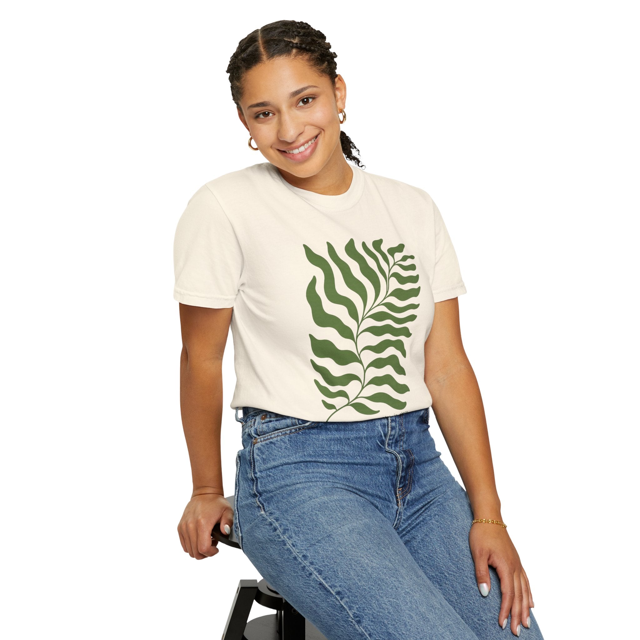 Botanical Fern T-Shirt — Minimal Green Leaf Graphic Tee